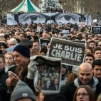 5c8b659f200000430470a839