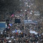 5c8b6bc9360000e01c6d0a17