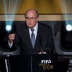 Joseph Blatter, en el escenario