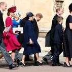 5c8a3d7c260000e104fe1723