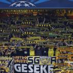 5c8ab6ae240000f404a38ab9