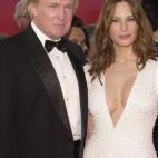 5c8aa8d2360000c81a6bd1fe