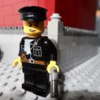 Su galería de Lego se ha hecho viral.