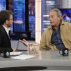 Sobre Amancio Ortega y Pablo Iglesias: &ldquo;Un t&iacute;o que se pod&iacute;a haber comprado tres aviones, dos barcos... &iquest;alg&uacute;n mamarracho va a criticarle? No me jodas. Va y lo dona para el beneficio de los ciudadanos. Ojal&aacut...