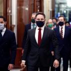 Santiago Abascal, l&iacute;der de Vox, a su llegada al Congreso.