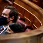 Los diputados del Vox, Macarena Olona e Iv&aacute;n Espinosa de los Monteros.