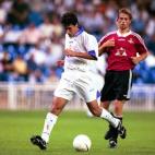 5c8a6bcc250000bd05811fcb