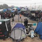 5c8b7a75240000f404a4d1ca