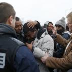 5c8b7a79360000ba1a6d2f04