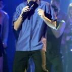 5c8a6ebb23000004012318f6