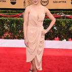 5c8a9bd02000009e046f6058