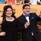 5c8a9bd1250000bd05815e44