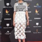 5c8b828c240000f404a4e64a