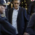 5c8a499d260000e104fe2705