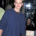 5c8aaa582500000704c96956