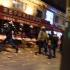 5c8a75d4250000bd05812bc2