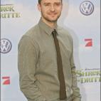 5c8aaa66250000bd0581834e