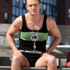 5c8aaa68250000e203c96982