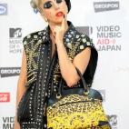 5c8b7ddb2400006d054d9e5b