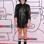 5c8b7de3230000d50424df32