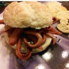 En realidad son salchichas, pero dan el pego. Puedes ver la receta completa en Cookpad.