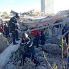 5c8b5c78230000dd04248921