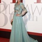 5c8b7fec22000033001b1107