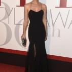 5c8b7ff32500000704cad3bc