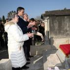 5c8a75f42000009e046f2f27