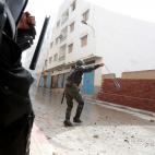 5c8adf53230000dd0423daea