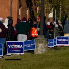 Una de las muchas colas de votantes que vive este martes EEUU; esta en Indianapolis