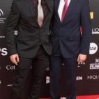 5c8b5f812500000704ca8042