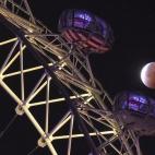 5c8a9061240000f404a33bd0