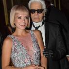 Aunque a simple vista no parec&iacute;a cumplir con los requisitos de estilo y glamour de las que han sido sus musas, la cantante brit&aacute;nica fue una de las ni&ntilde;as mimadas del dise&ntilde;ador.