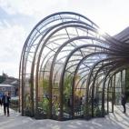 Bombay Sapphire Distillery / Heatherwick Studio (Reino Unido): "La marca de ginebra Bombay Sapphire promocionó la creación de la primera instalación local para la producción de la compañía, que también estará abierta al público. El luga...