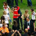 5c8b753a24000093024d8815