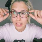 El día día de Melo en Snapchat tiene un tono muy similar al de su canal de YouTube: voces, tontadas y opiniones sobre la vida. Su nick es YellowMellowMeh.