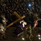 Vista de la procesión de la Cofradía de Jesús Nazareno 'Vulgo Congregación', la más larga y de mayor número de cofrades de la Semana Santa de Zamora.