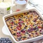 This is obviously something you can make on the weekend.. or bring to your office as a breakfast treat, making you employee of the month. Get the recipe from ifoodreal here.