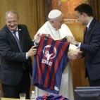 5c8b658f360000ba1a6cfa81