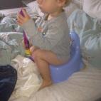 "¡Siempre y cuando lo haga en el inodoro!".