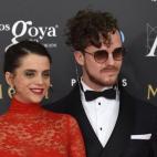 Macarena, con un diseño rojo de Lorenzo Caprile