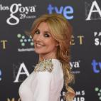 Vestida por The Name