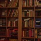@carmensuisse @ElHuffPost la de mis hijos, caótica, #mibiblioteca pic.twitter.com/aS7Giobunb