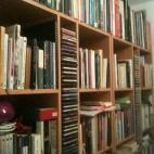 @Stultifer @ElHuffPost @ElHuffPost Se hacen esfuerzos para mantener #mibiblioteca ordenada. pic.twitter.com/nasPRjFKmk