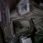 @Rammoncho #mibiblioteca La tengo bien organizada ! pic.twitter.com/ZcUbwtgpgh