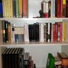 @mariajodem @ElHuffPost #mibiblioteca pic.twitter.com/0pLiS2wMdK