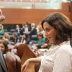 Su primer matrimonio, del que poco se sabe, duró cuatro años.