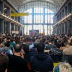 12. Entre mitin y mitin se ha puesto discos de Corizonas y el recopilatorio Stereoparty 2016.