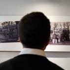 13. Su serie favorita es 'Black Mirror'.